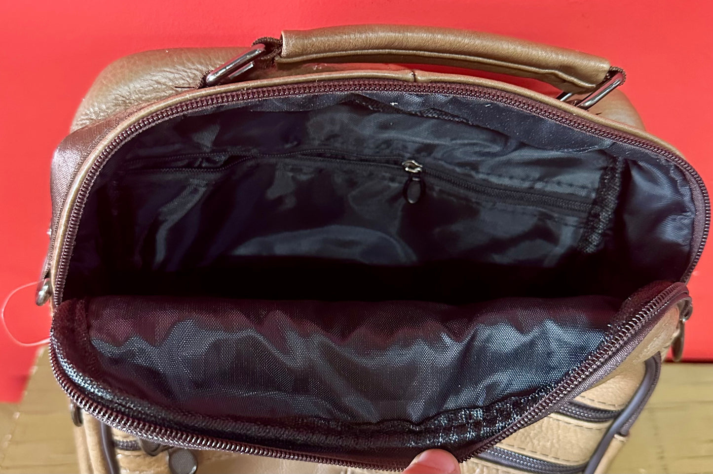 Men’s Leather Crossbody Bag
