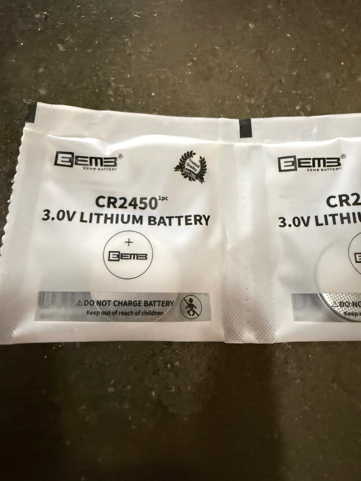 CR2450 Battery 20 Pack, CR 2450 Lithium Batteries, 3V Coin Button Cell Battery Long Lasting, High Capacity for Car Key Fob, Garage Door Opener, Flameless Candles, Smart Sensors, Remote Control