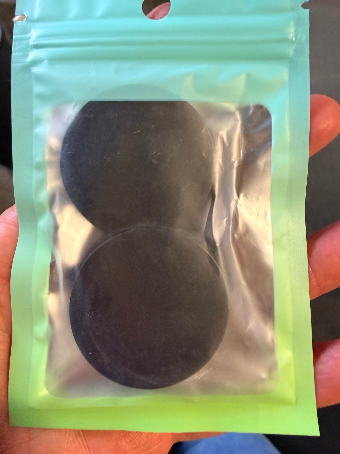 Pack of 2 Black “Pop Sockets”