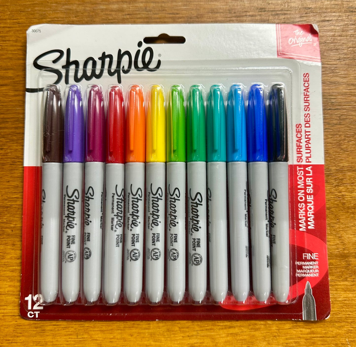 Sharpie Permanent Markers, Fine Tip, 12 Count - Quick Drying, Fade Resistant, Arts & Crafts, Desk, Office Supplies