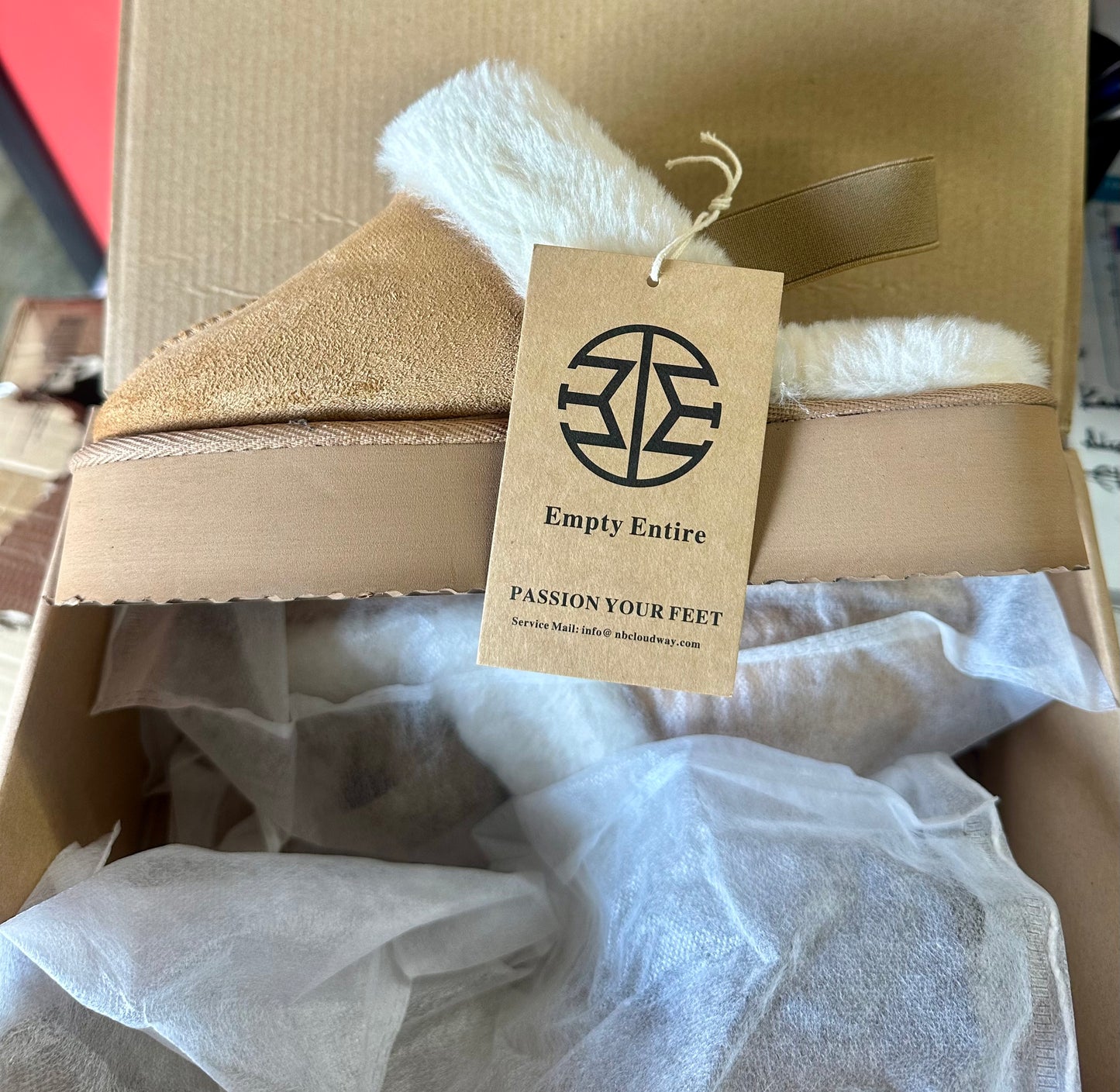 Women's Platform Slippers, Suede Fuzzy Slippers with Strap (Size 8)