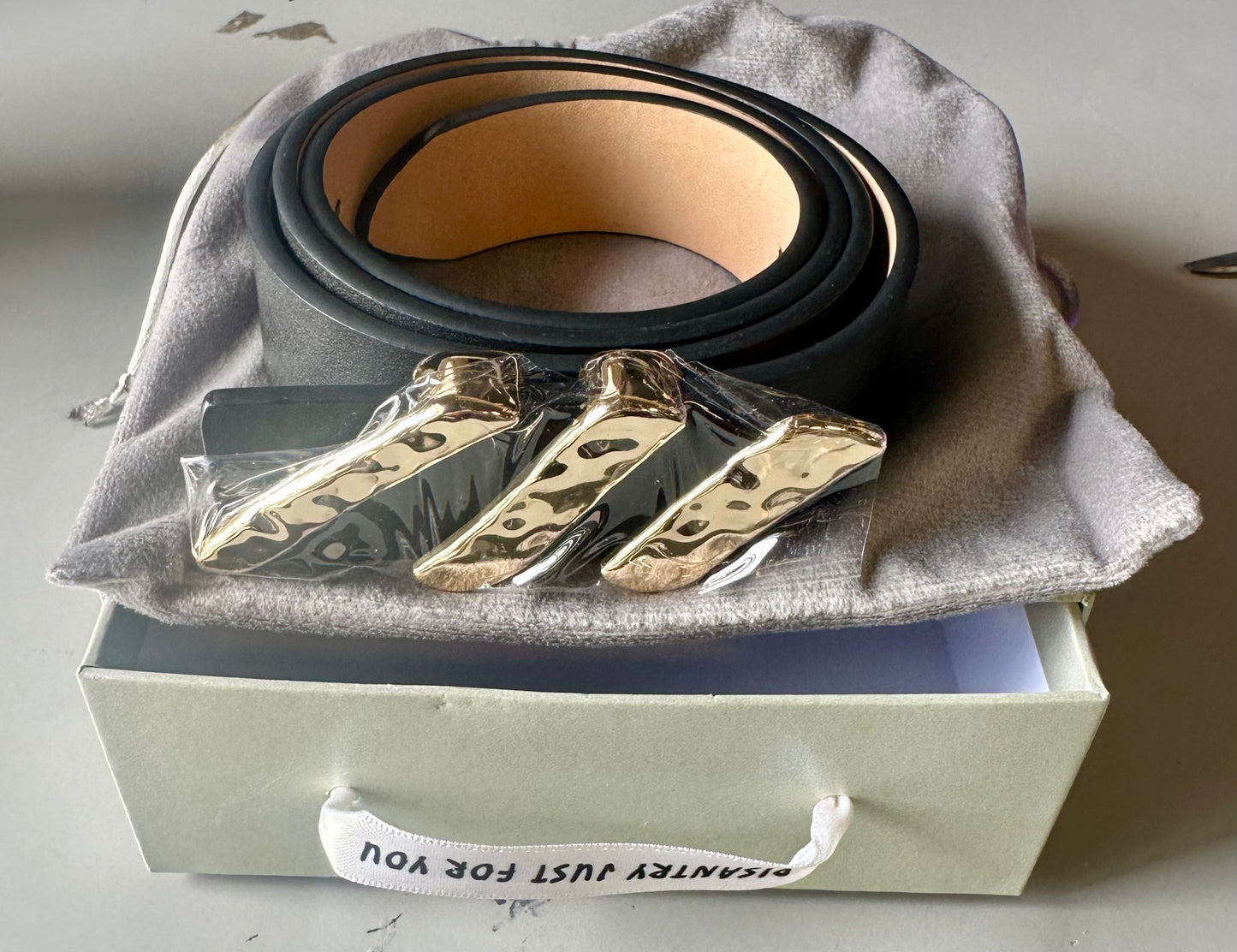 Genuine Leather Belt for Women Brown Leather With Smooth Oval Gold Metal Buckle Luxury Casual Fashion Belts