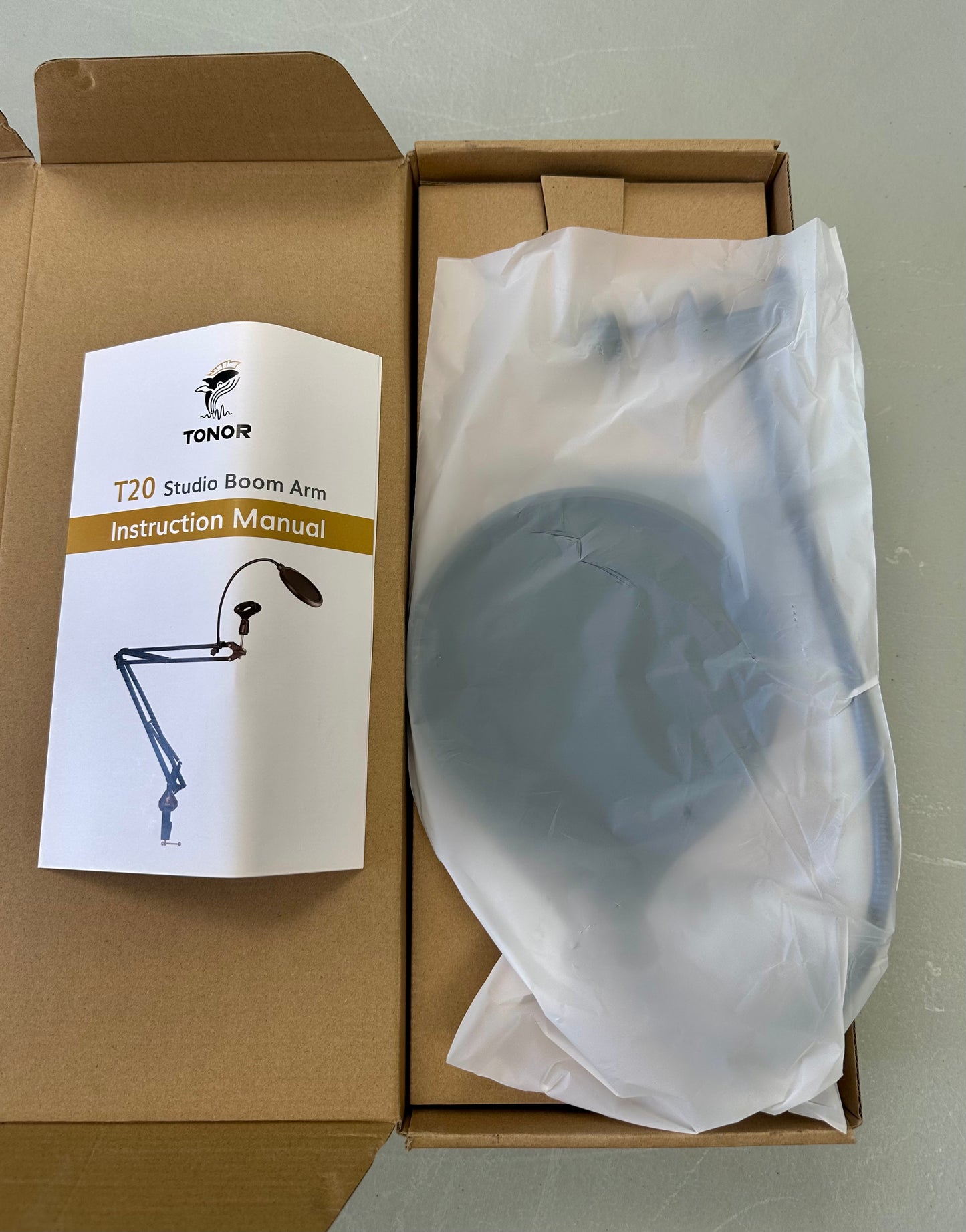 TONOR Microphone Arm Stand, Adjustable Suspension Boom Scissor Mic Stand with Pop Filter, 3/8" to 5/8" Adapter, Excellent Compatibility, Mic Clip, Upgraded Heavy Duty Clamp, 35 cm +35 cm, T20