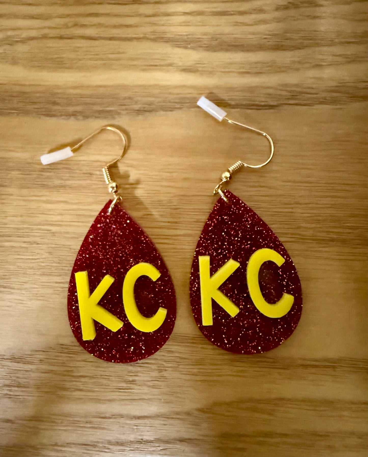 KC acrylic dangle earrings