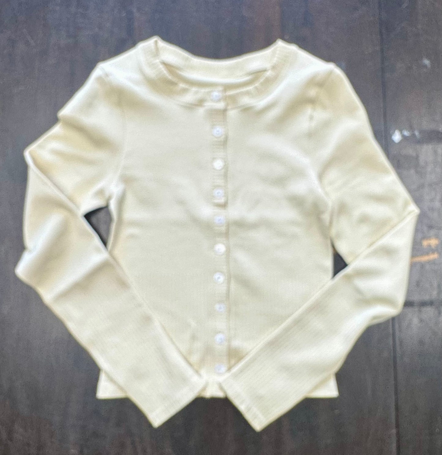 Women Button Front Knit Crop Top, Summer Long Sleeve Ribbed Open Front Slim Fit Casual Top (Size Medium)