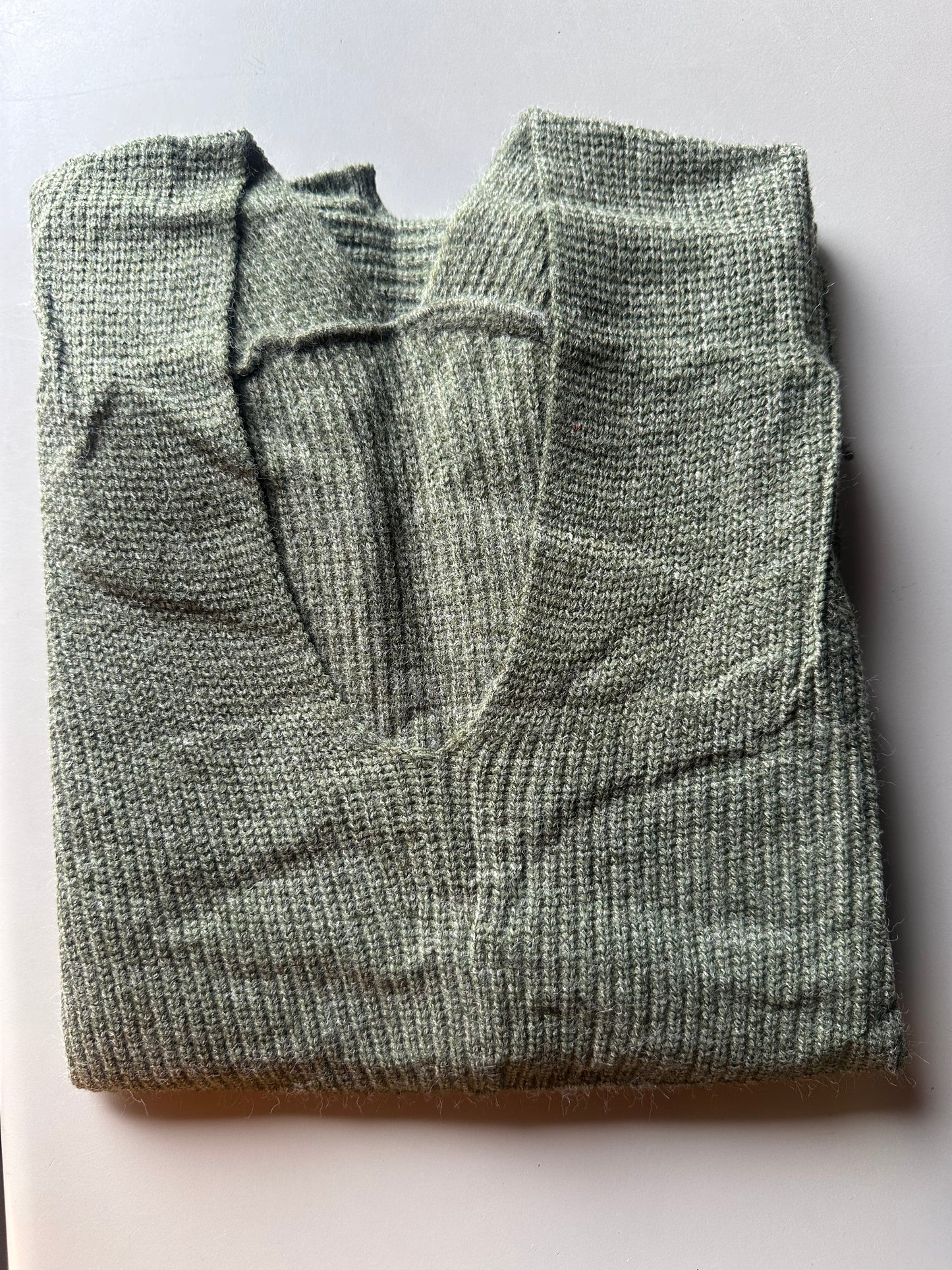 SIJIFANG Women's Long-Sleeve V-Neck Sweater, Loose, Sexy, V-Back Knitted Ribbed Pullover (Size Small)