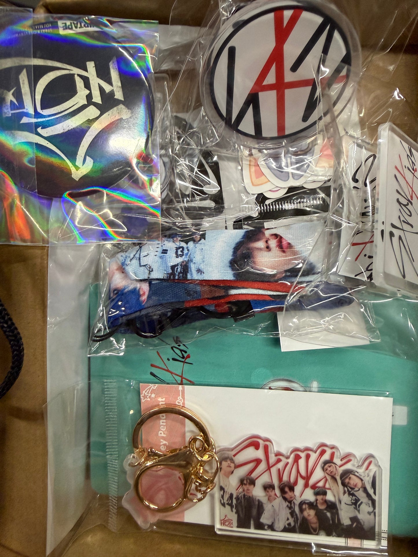 Stray Kids Gifts Set, Including Drawstring Bag Backpack
