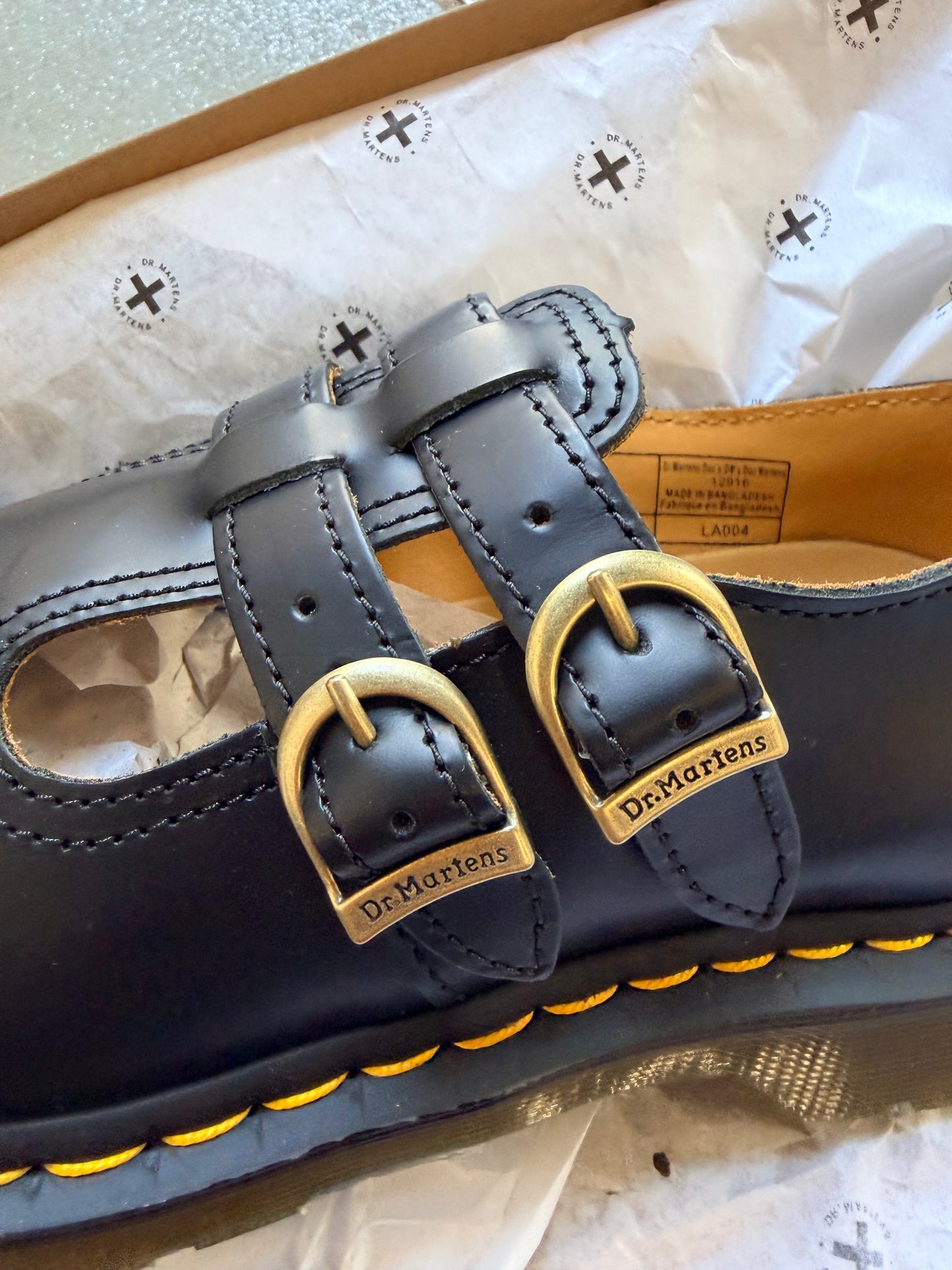 Dr. Martens Mary Jane Shoes (Size 9)