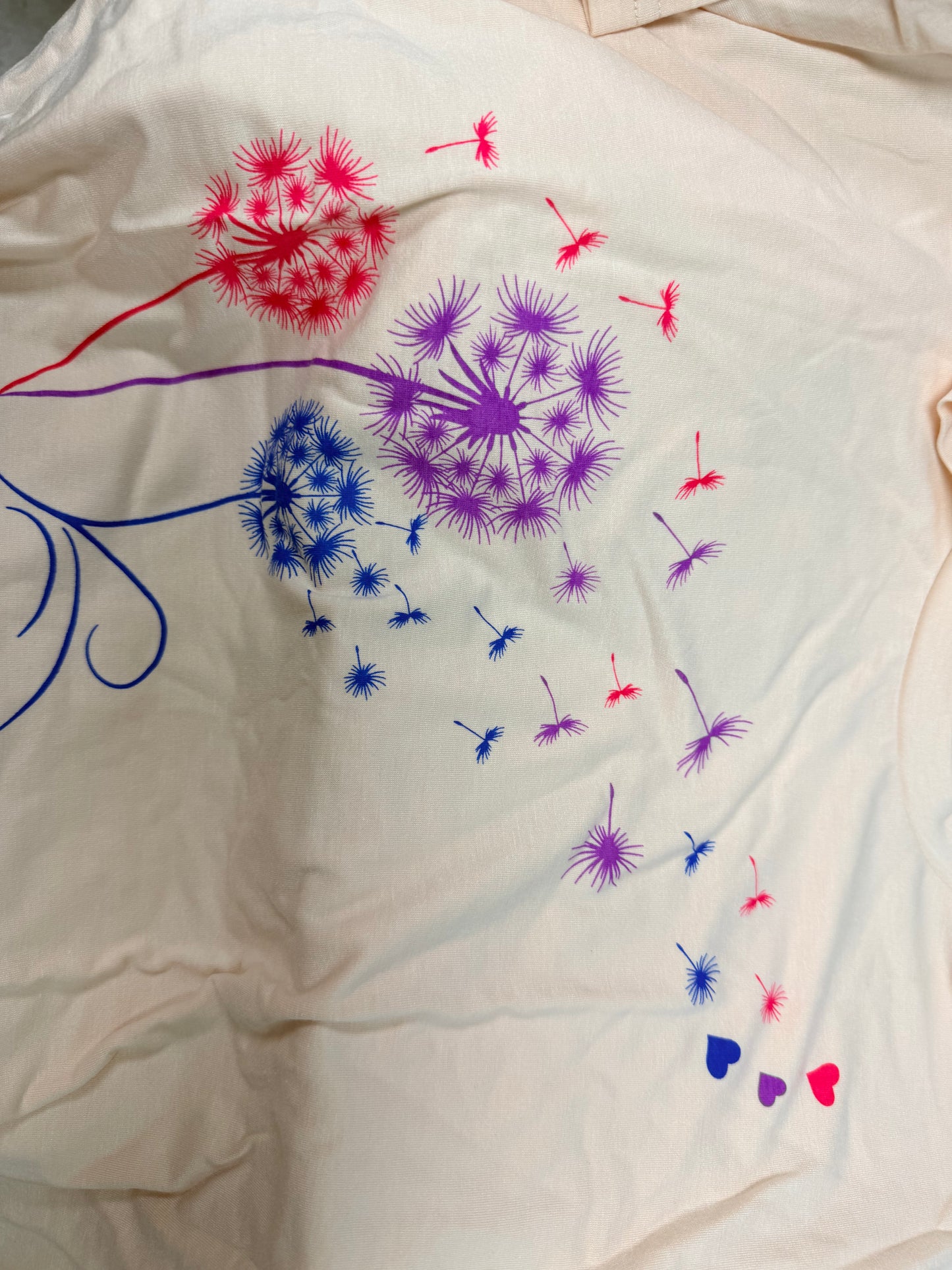 Women’s Graphic Floral Tee (Size Large)
