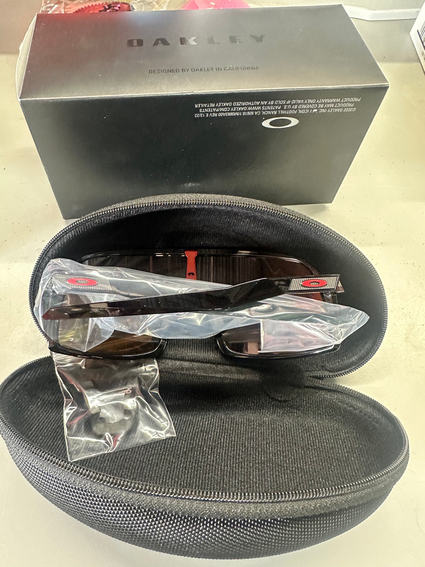 Oakley Oo9462 Sutro S Rectangular Sunglasses