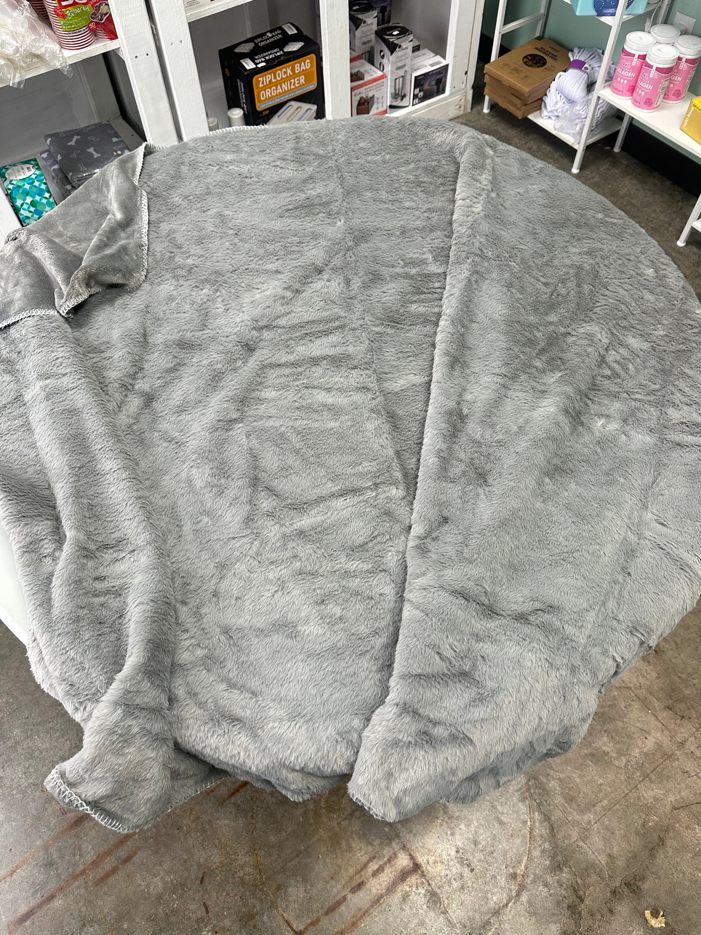 Bedsure Faux Fur Fluffy Fleece Sherpa Blanket, Couch Throw, Grey 50"x60" Fuzzy Plush, Thick Warm, Fall, Comfort Cozy Soft Home Room Decor
